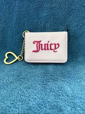 Juicy Couture Light Pink Card Holder with Gold Heart Keyring